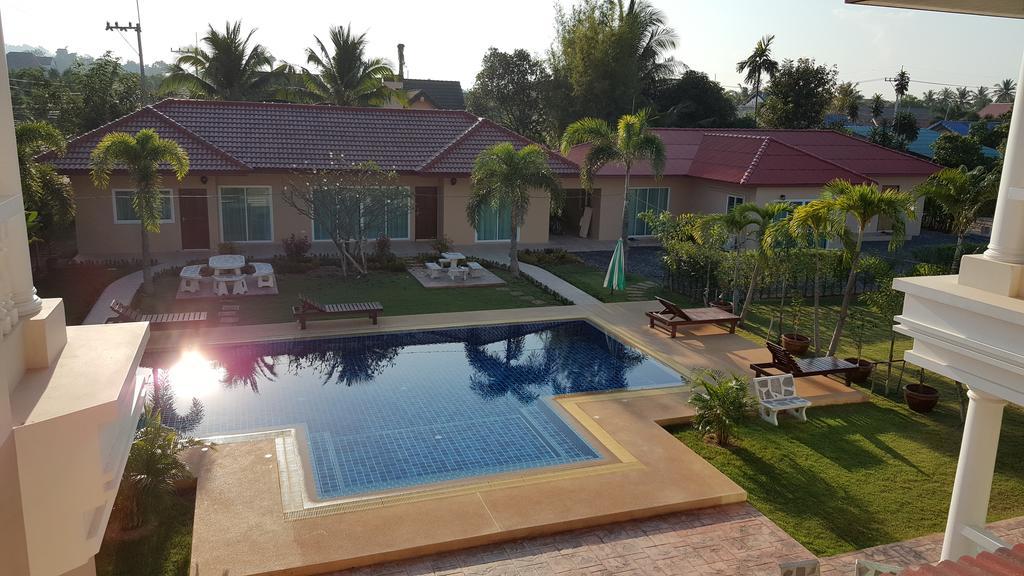 Nong Prue East Shore Pattaya Resort מראה חיצוני תמונה