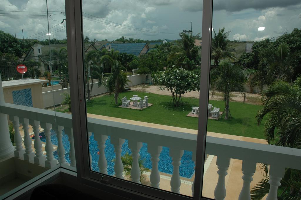 Nong Prue East Shore Pattaya Resort מראה חיצוני תמונה