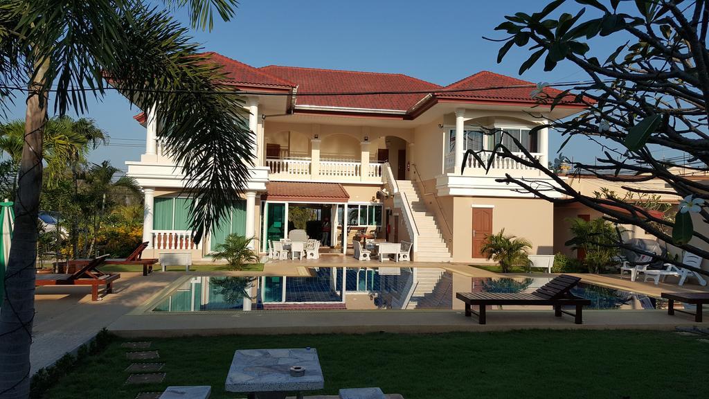 Nong Prue East Shore Pattaya Resort מראה חיצוני תמונה